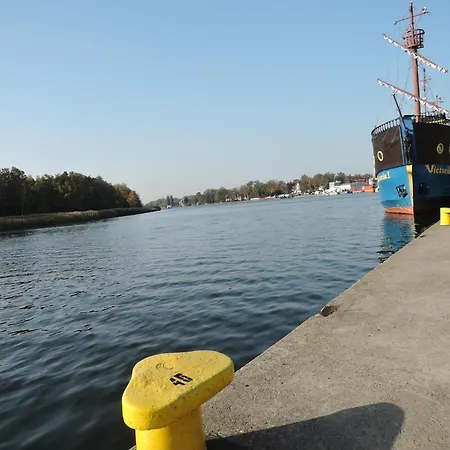 House In By The Water And * Dziwnów